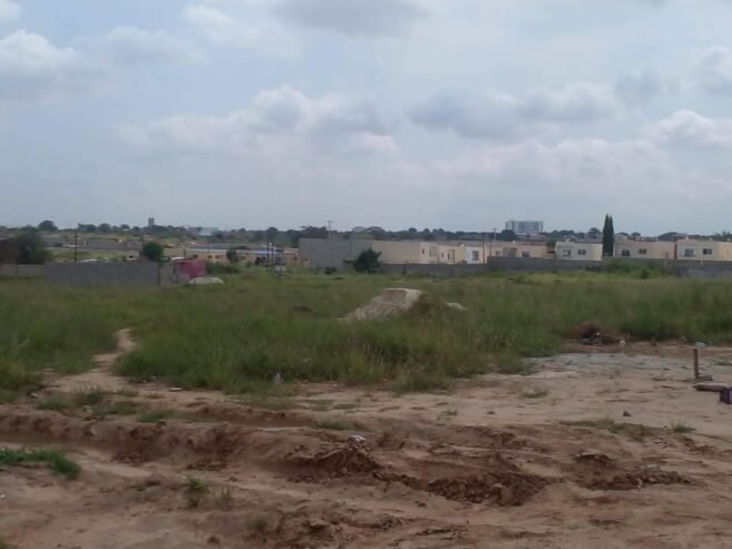 TERRENO A VENDA NO CAMAMA