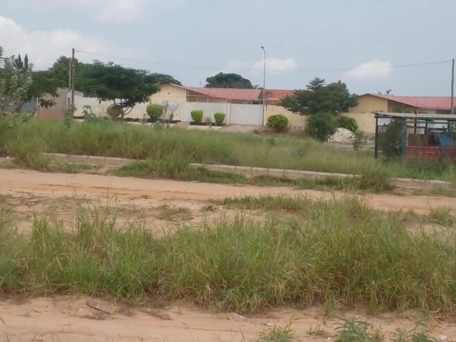 TERRENO A VENDA NO CAMAMA
